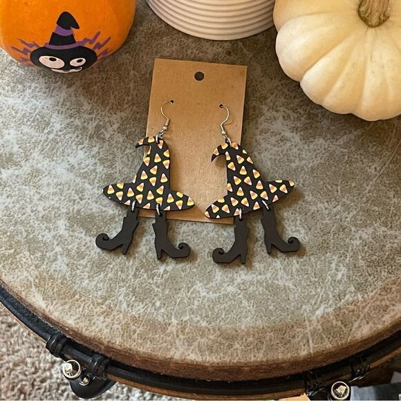 Brand New Candy Corn Witches Hat Dangle - Picture 1 of 2